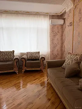 Satılır 3 otaqlı mənzil 100 m²