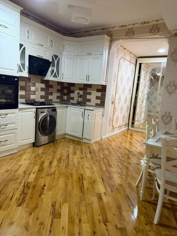Satılır 3 otaqlı mənzil 100 m²