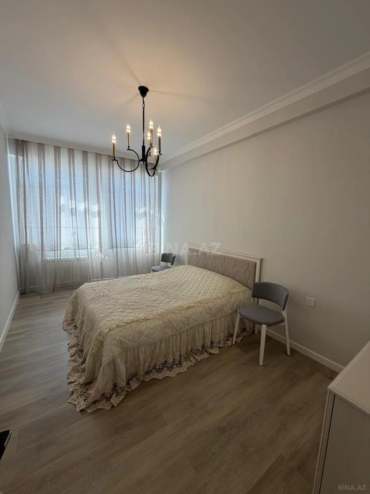 Satılır 2 otaqlı mənzil 69 m²
