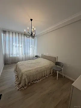 Satılır 2 otaqlı mənzil 69 m²
