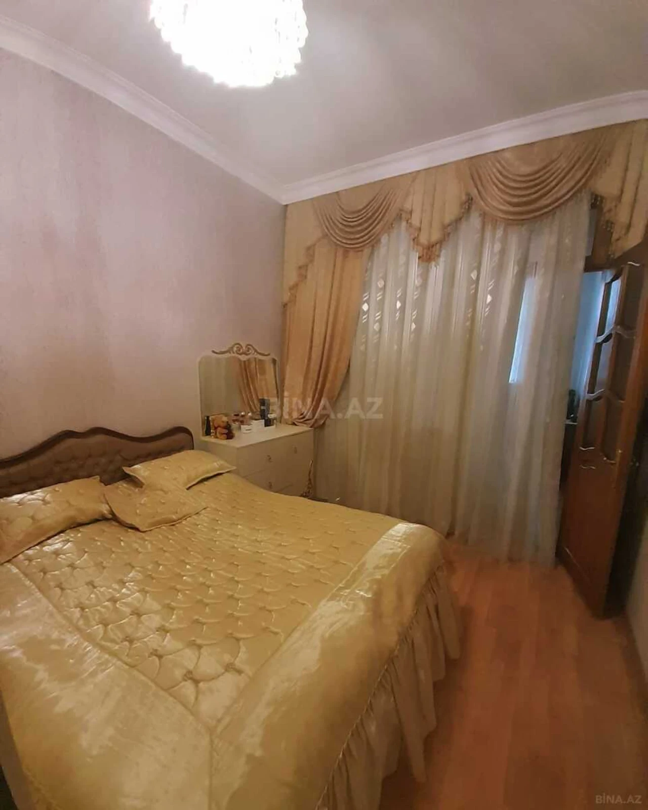 Satılır 3 otaqlı mənzil 60 m²