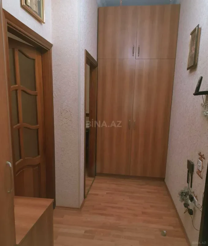 Satılır 3 otaqlı mənzil 60 m²