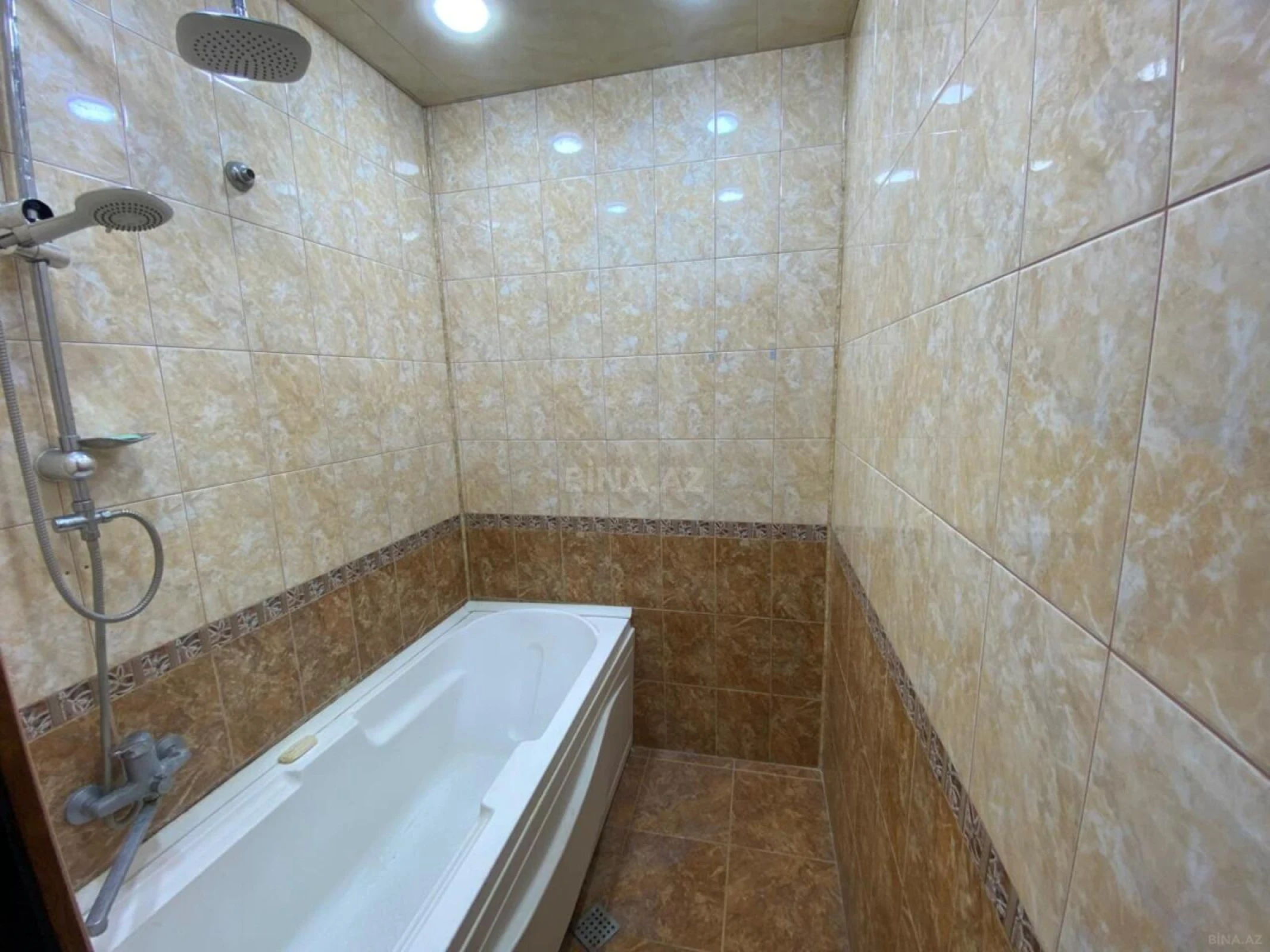 Kirayə verilir obyekt 70 m²