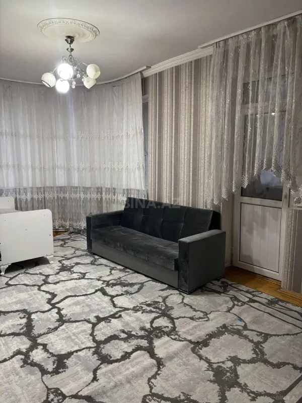 Kirayə verilir 3 otaqlı mənzil 120 m²