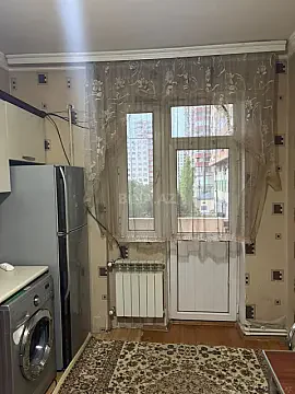 Kirayə verilir 3 otaqlı mənzil 120 m²