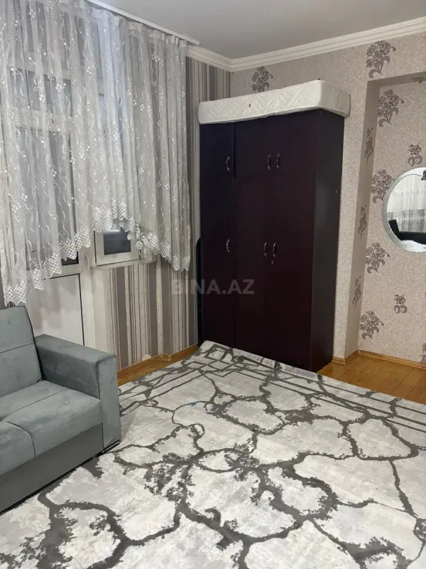 Kirayə verilir 3 otaqlı mənzil 120 m²