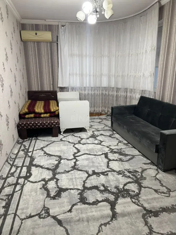Kirayə verilir 3 otaqlı mənzil 120 m²