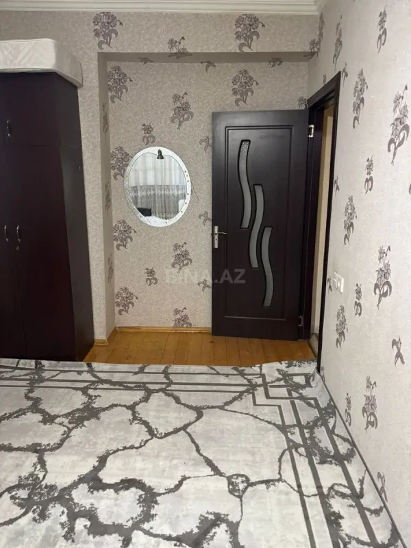 Kirayə verilir 3 otaqlı mənzil 120 m²