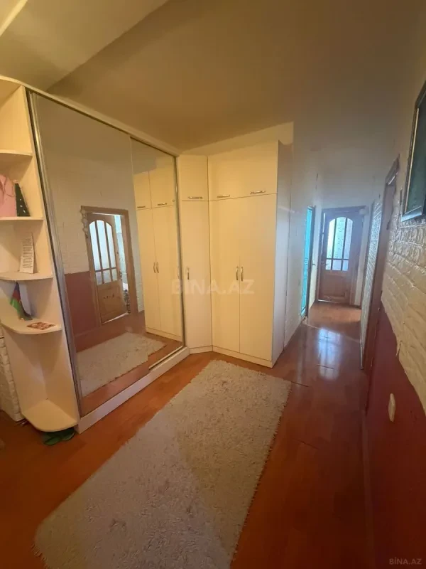 Satılır 3 otaqlı mənzil 76 m²