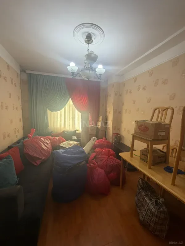 Satılır 3 otaqlı mənzil 76 m²