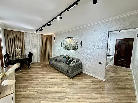 Satılır 2 otaqlı mənzil 55 m²