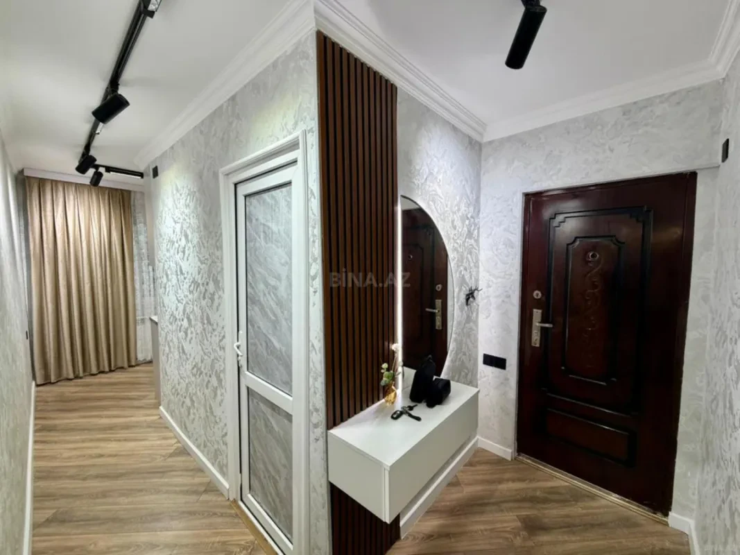 Satılır 2 otaqlı mənzil 55 m²