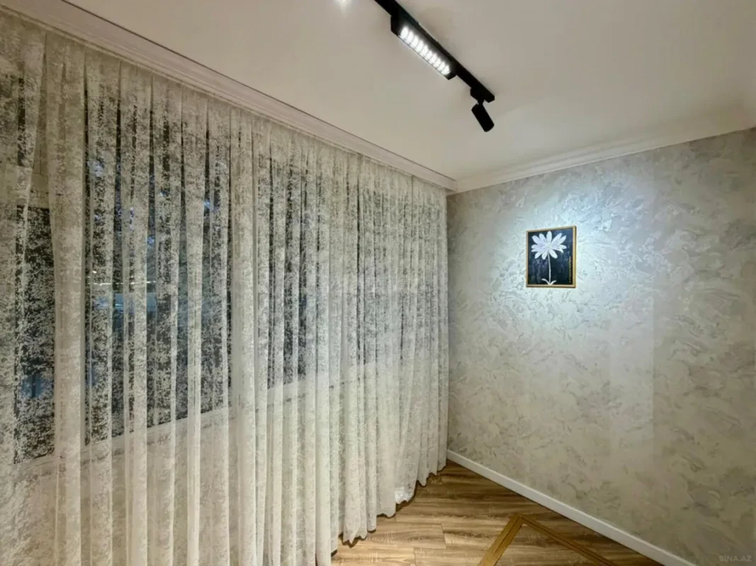 Satılır 2 otaqlı mənzil 55 m²