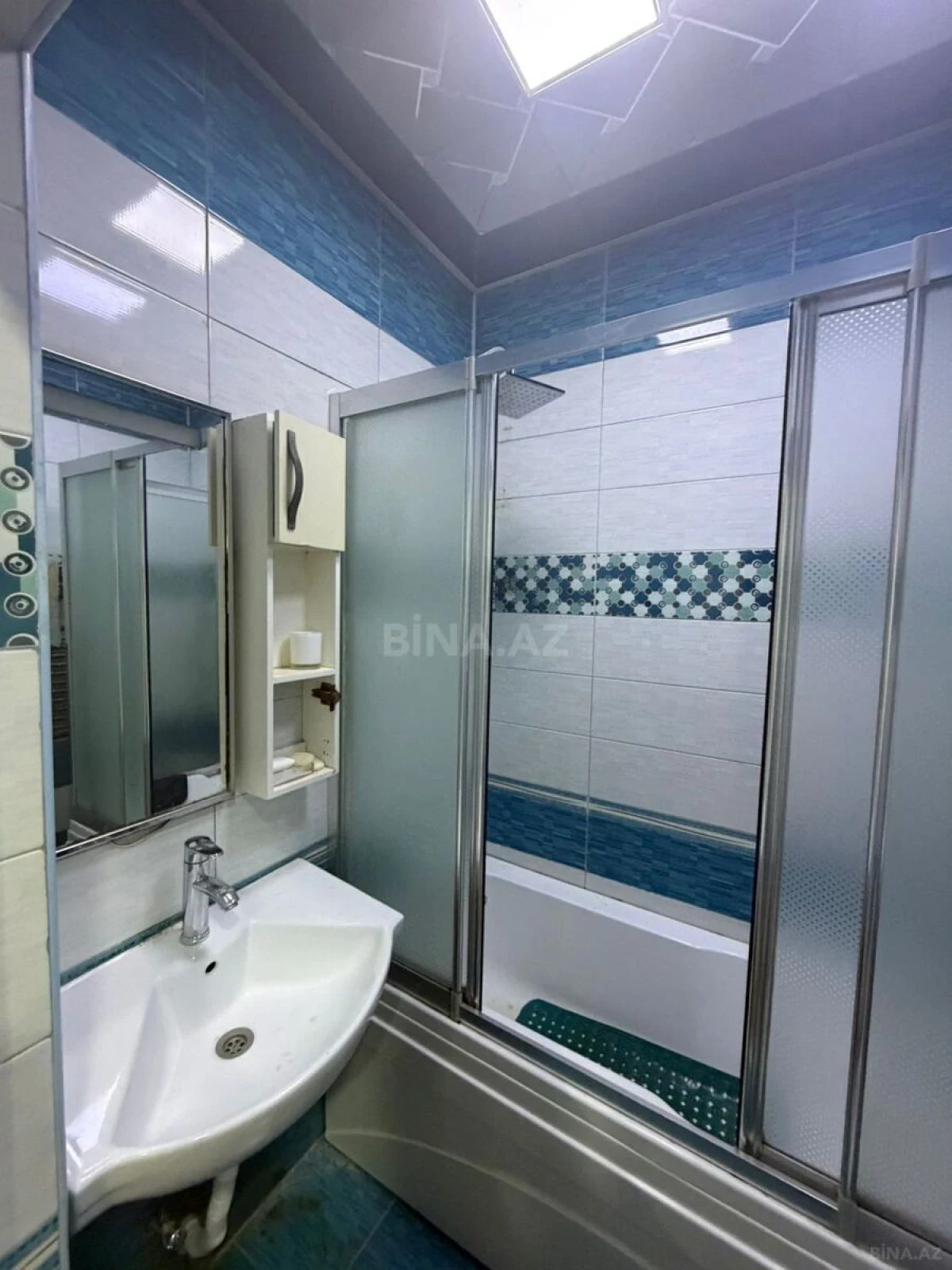 Satılır 3 otaqlı mənzil 65 m²