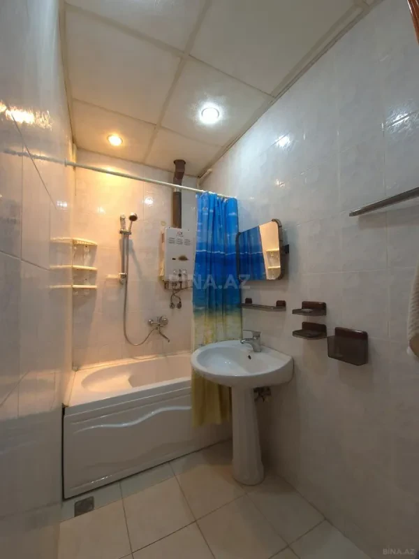 Kirayə verilir 2 otaqlı mənzil 55 m²
