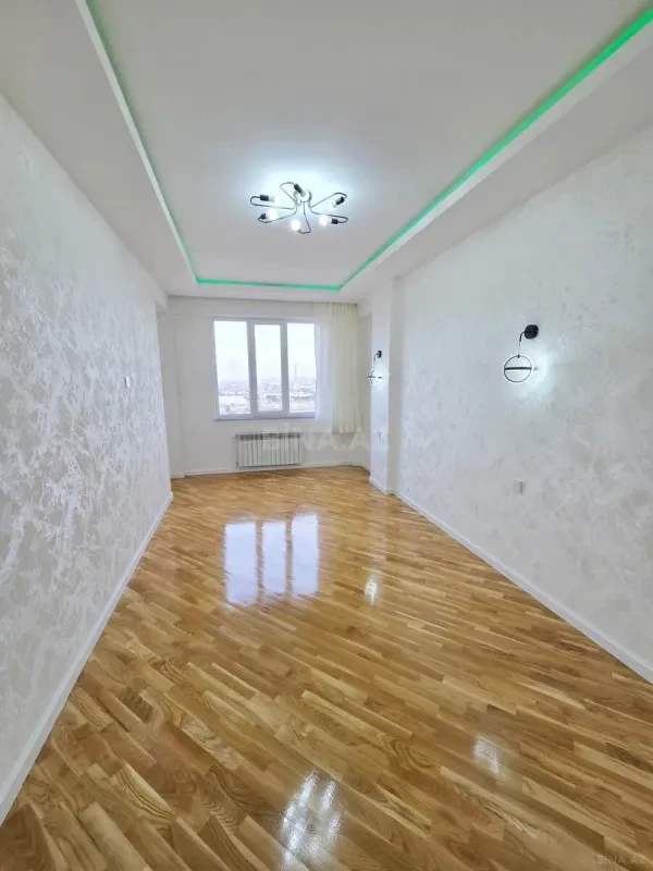 Satılır 3 otaqlı mənzil 100 m²