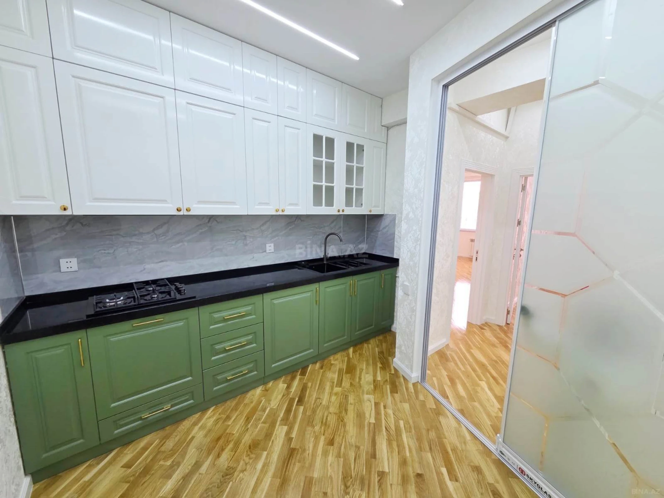 Satılır 3 otaqlı mənzil 100 m²