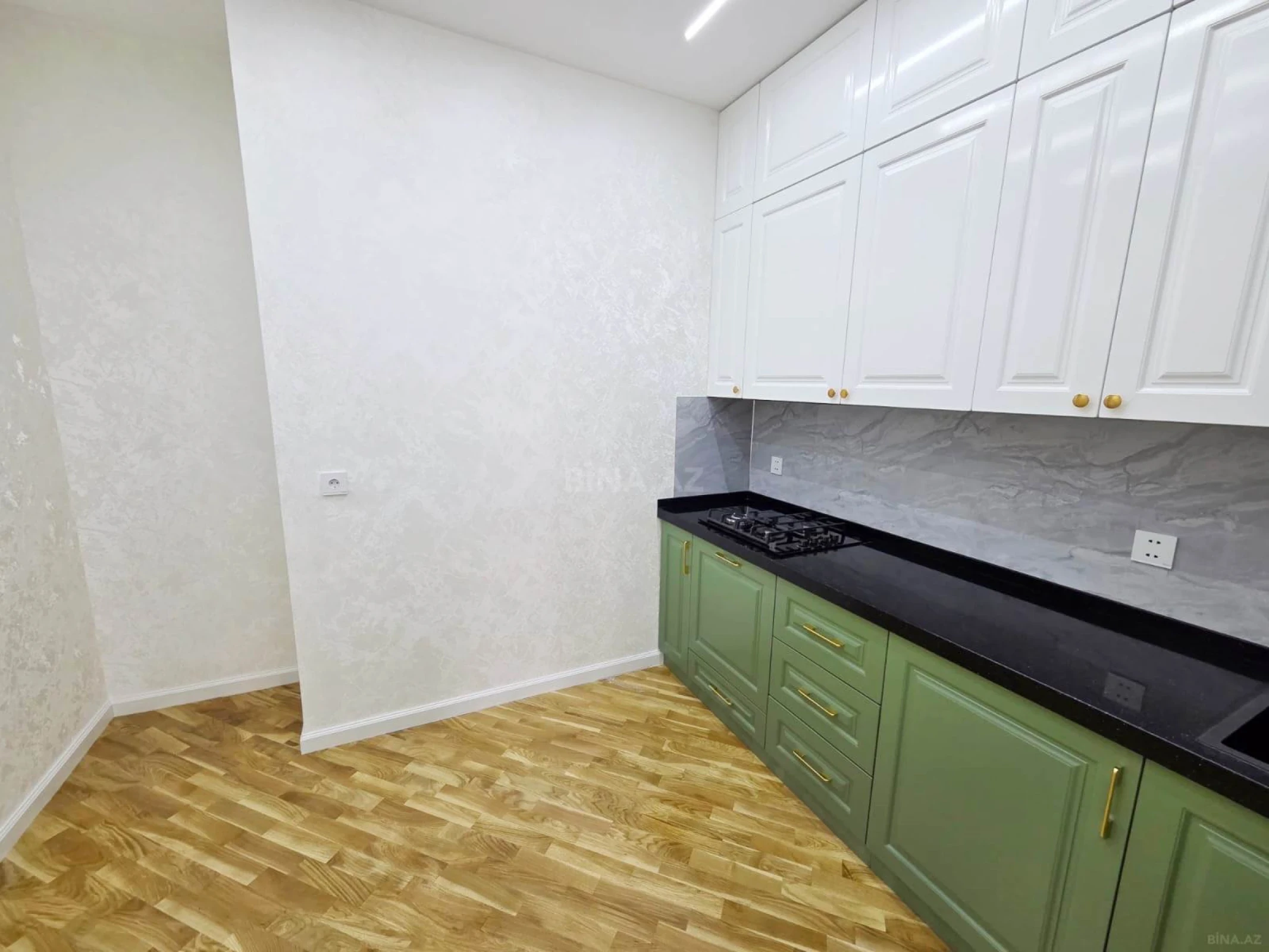 Satılır 3 otaqlı mənzil 100 m²