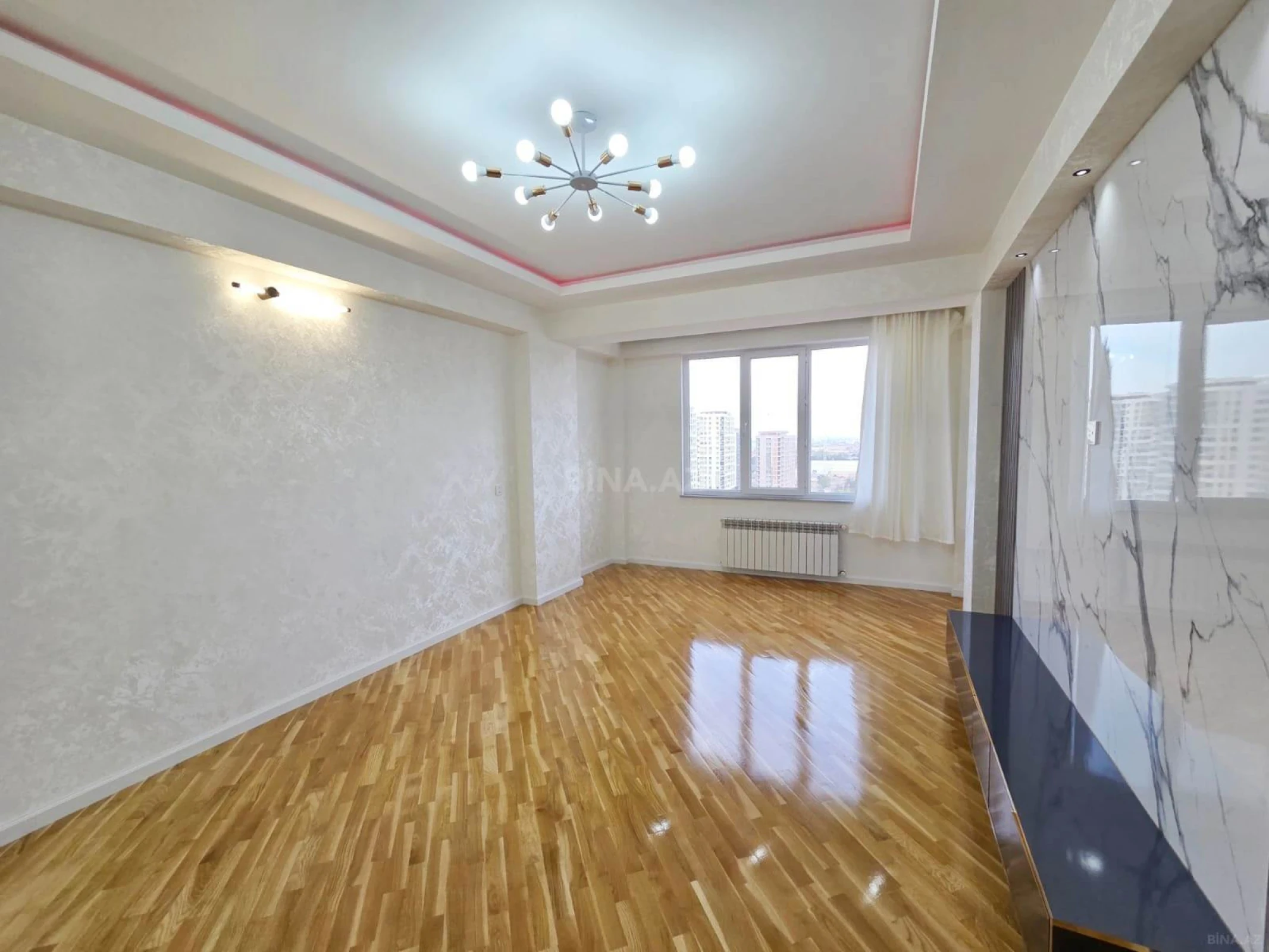 Satılır 3 otaqlı mənzil 100 m²
