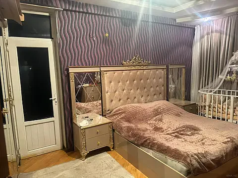 Satılır 2 otaqlı mənzil 88 m²