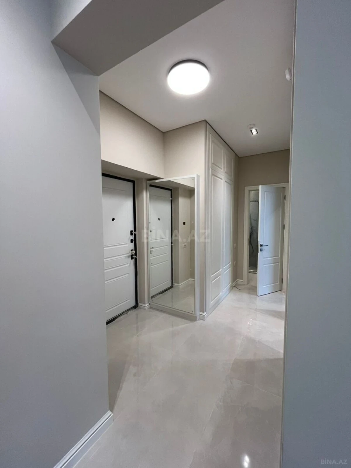 Satılır 3 otaqlı mənzil 69 m²