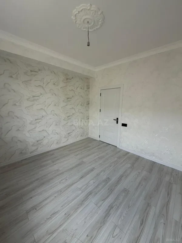 Satılır 3 otaqlı mənzil 83 m²
