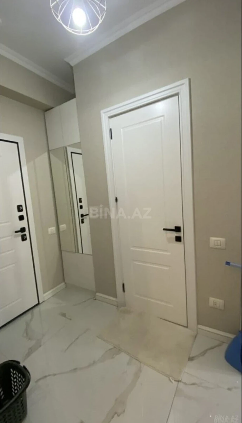 Kirayə verilir 2 otaqlı mənzil 71 m²
