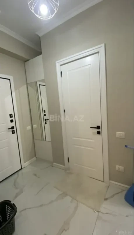 Kirayə verilir 2 otaqlı mənzil 71 m²