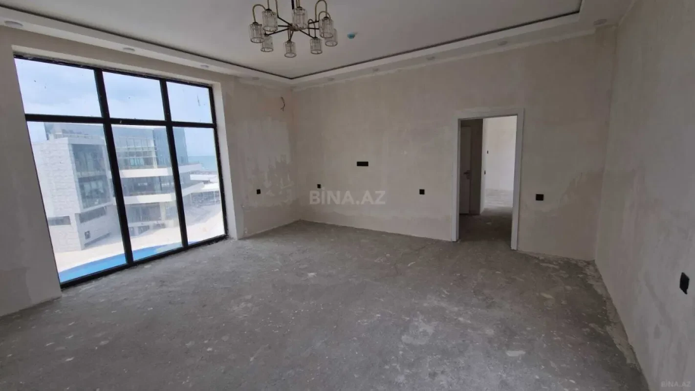 Satılır obyekt 550 m²