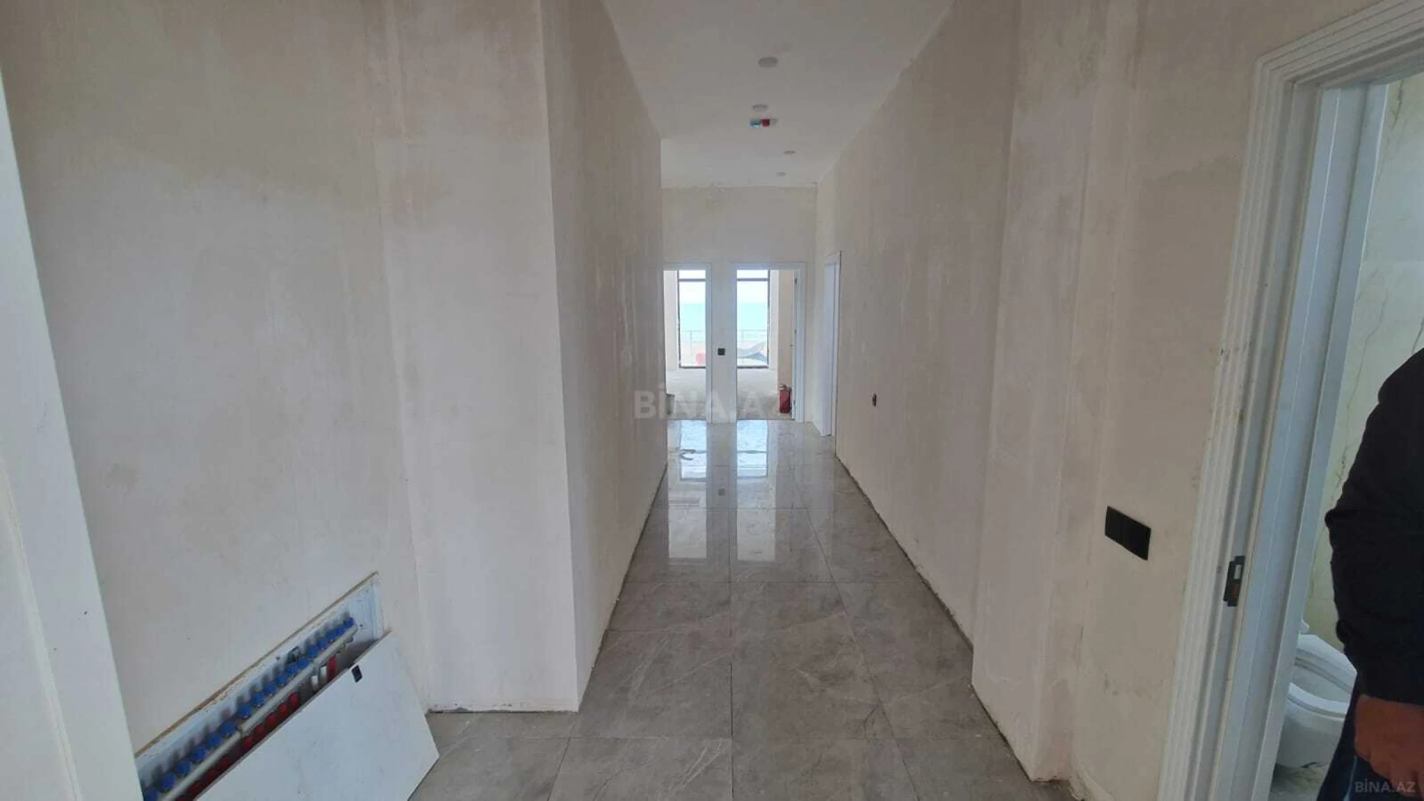 Satılır obyekt 550 m²