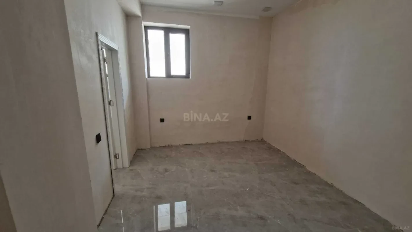 Satılır obyekt 550 m²
