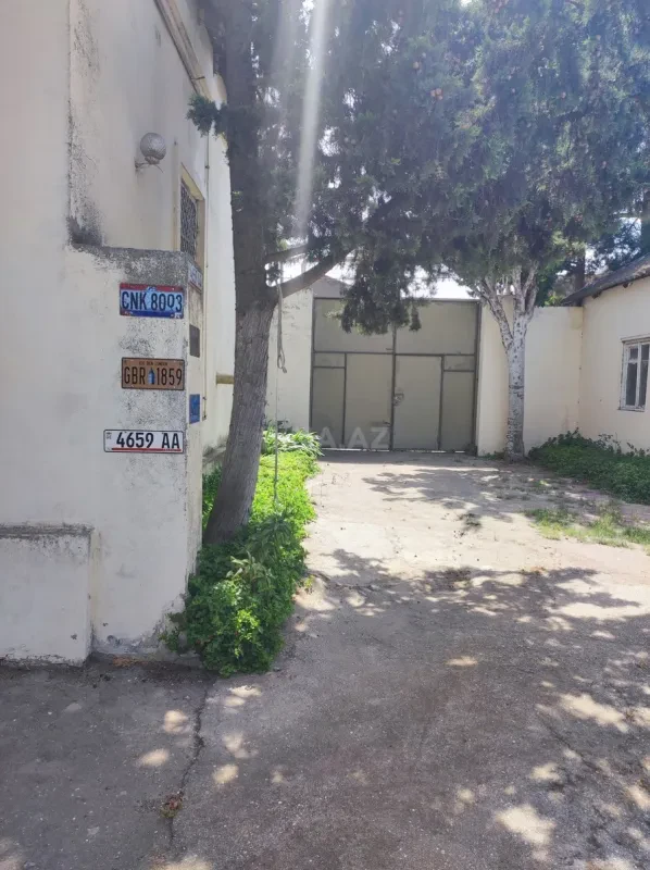 Satılır 4 otaqlı həyət evi 160 m²