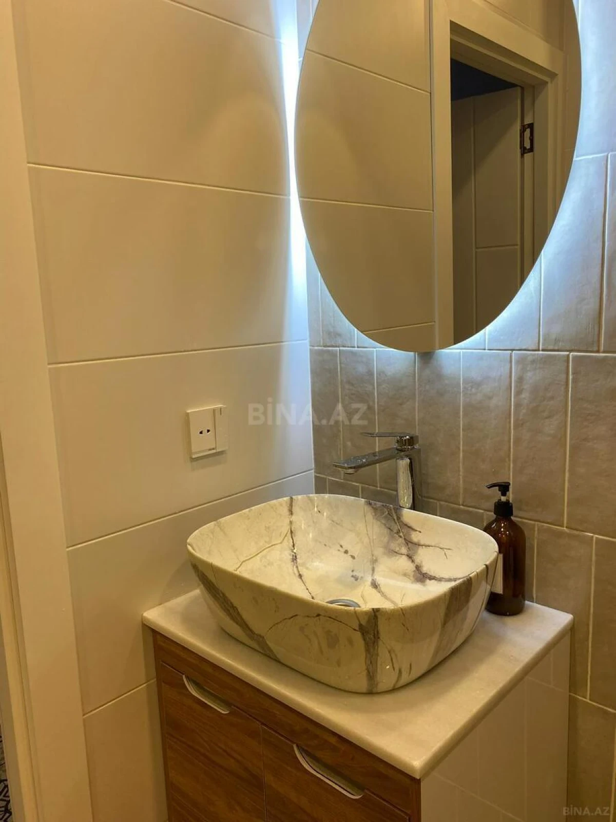 Satılır 3 otaqlı mənzil 76 m²