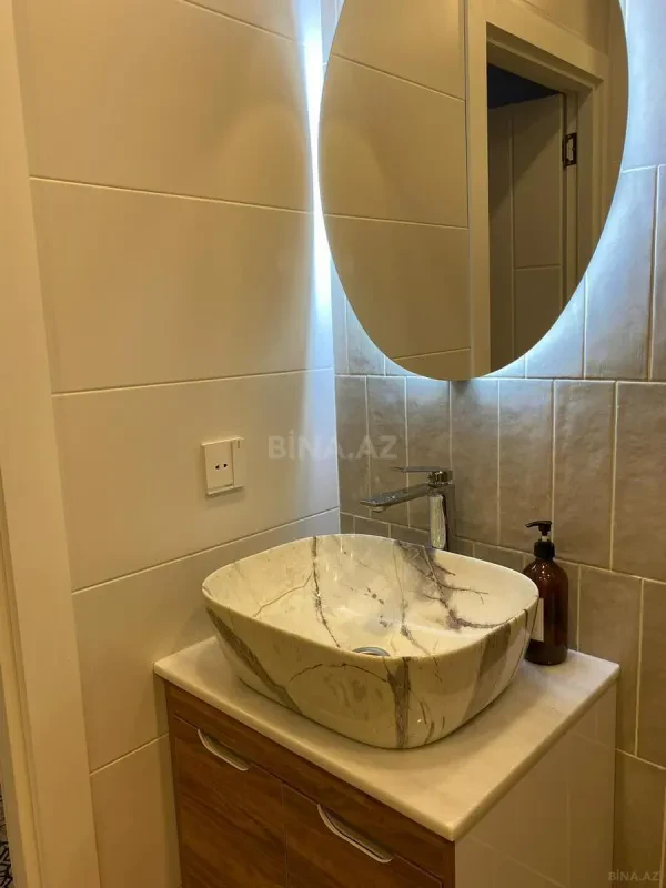 Satılır 3 otaqlı mənzil 76 m²