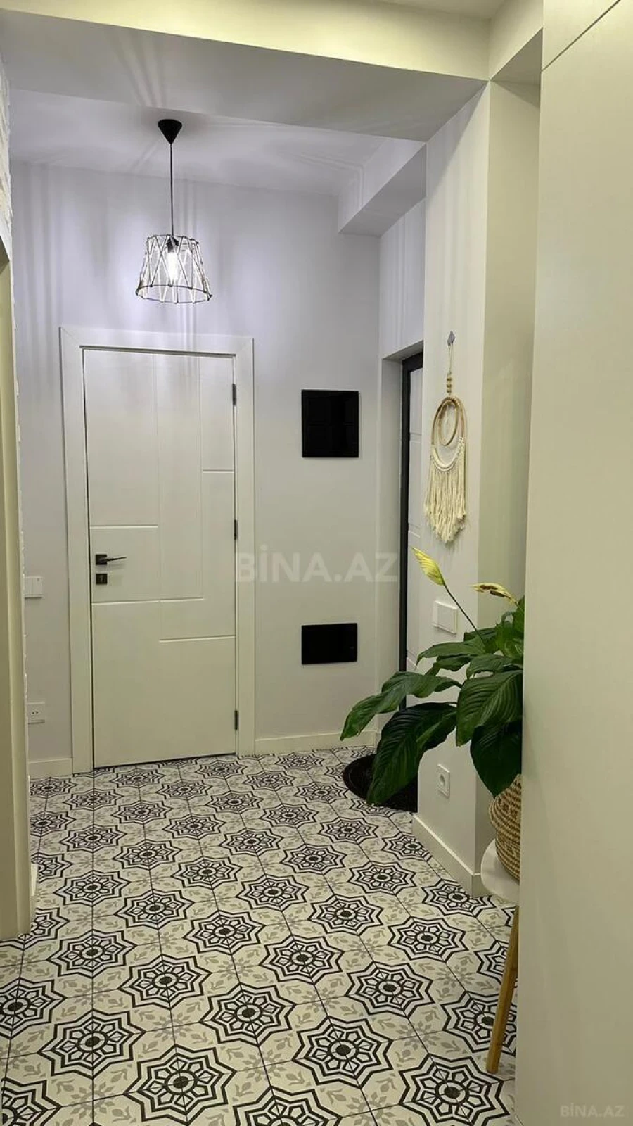 Satılır 3 otaqlı mənzil 76 m²