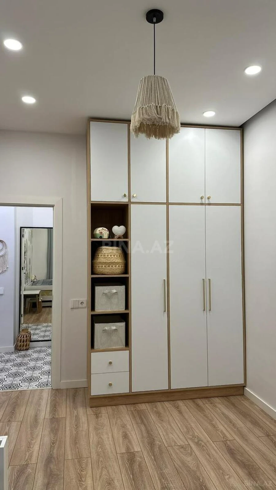 Satılır 3 otaqlı mənzil 76 m²
