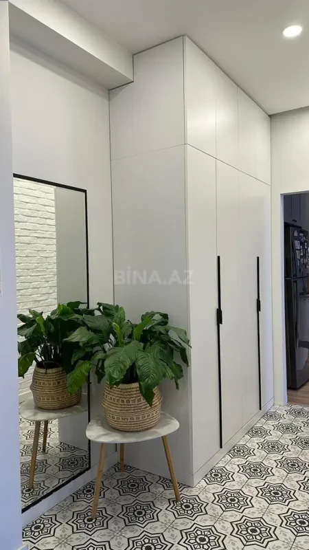 Satılır 3 otaqlı mənzil 76 m²