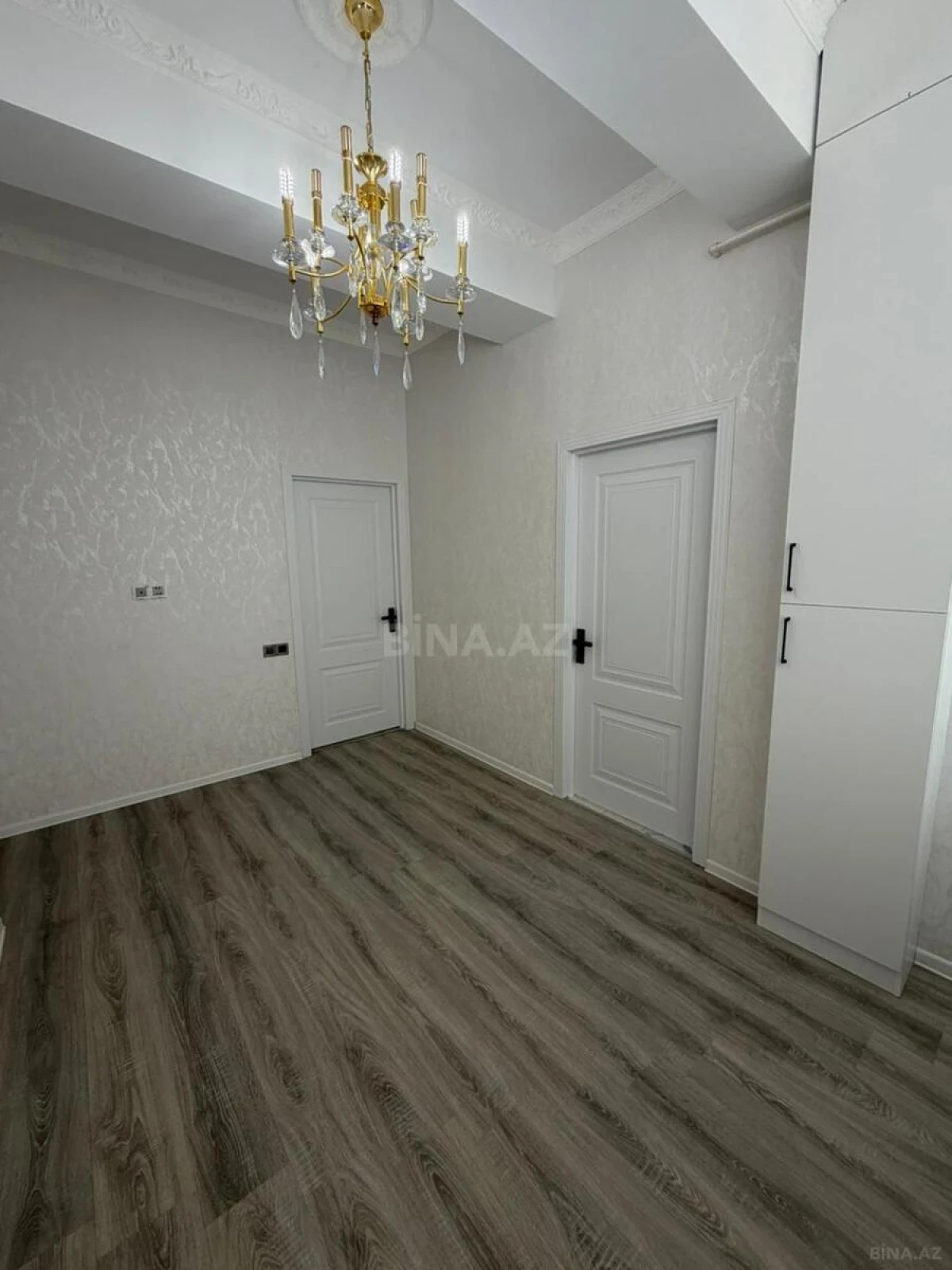 Satılır 2 otaqlı mənzil 47 m²