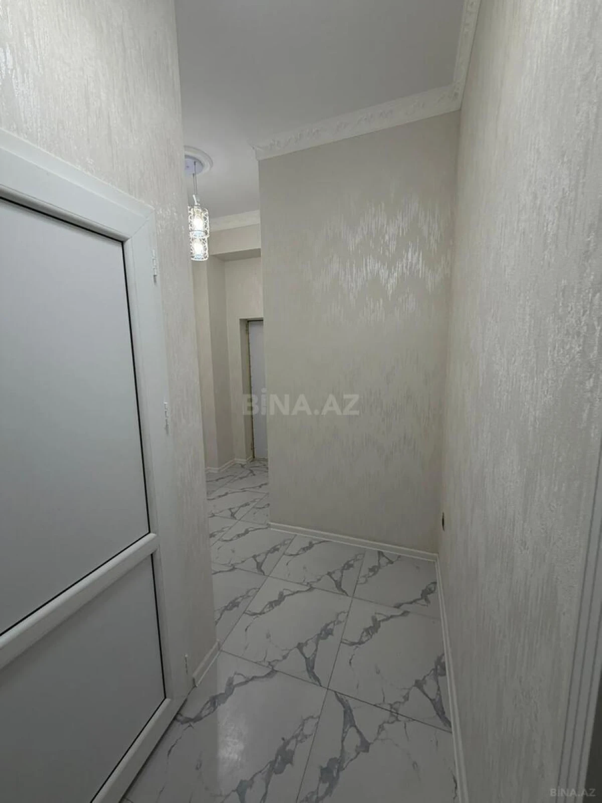 Satılır 2 otaqlı mənzil 47 m²
