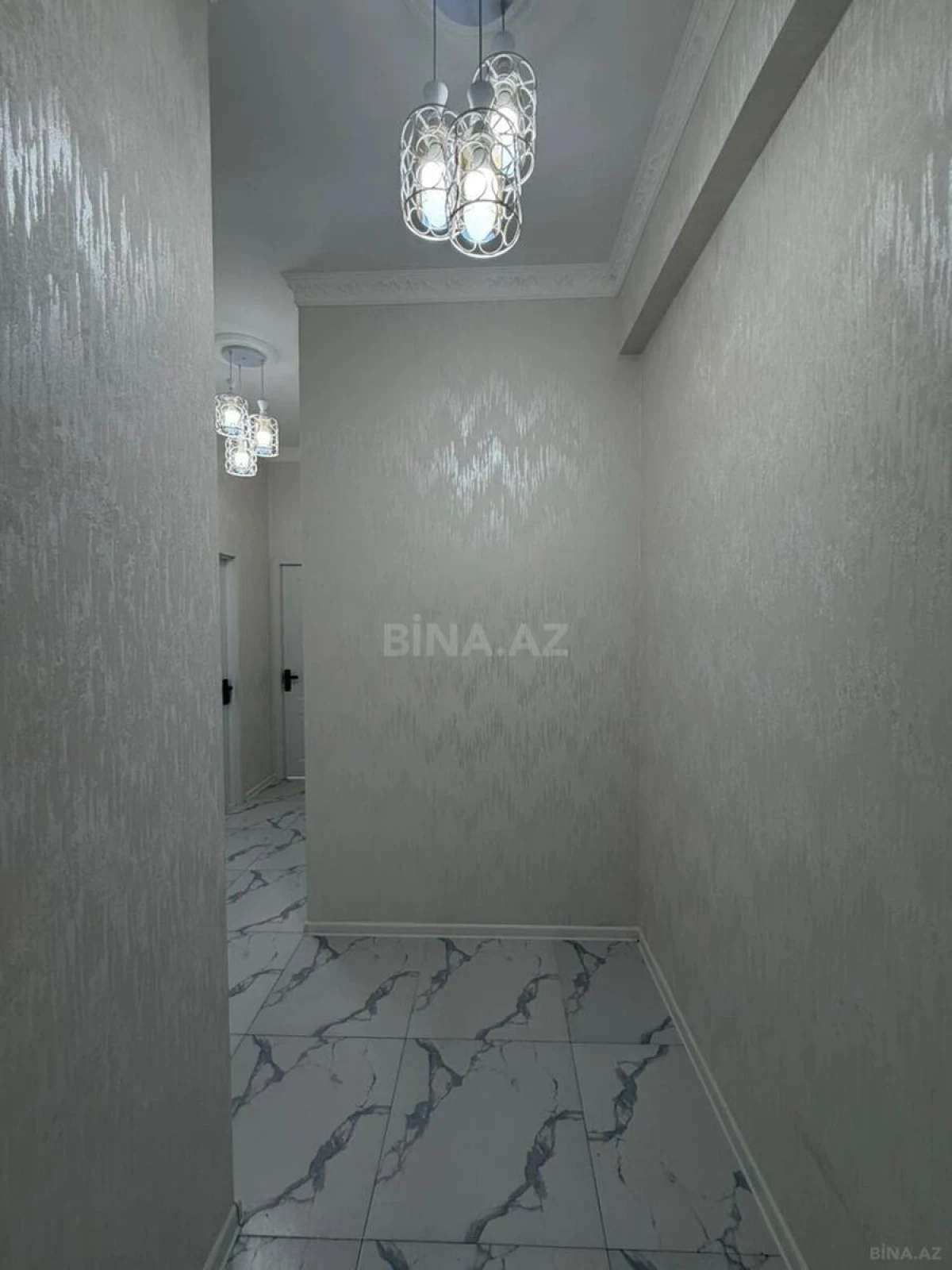 Satılır 2 otaqlı mənzil 47 m²