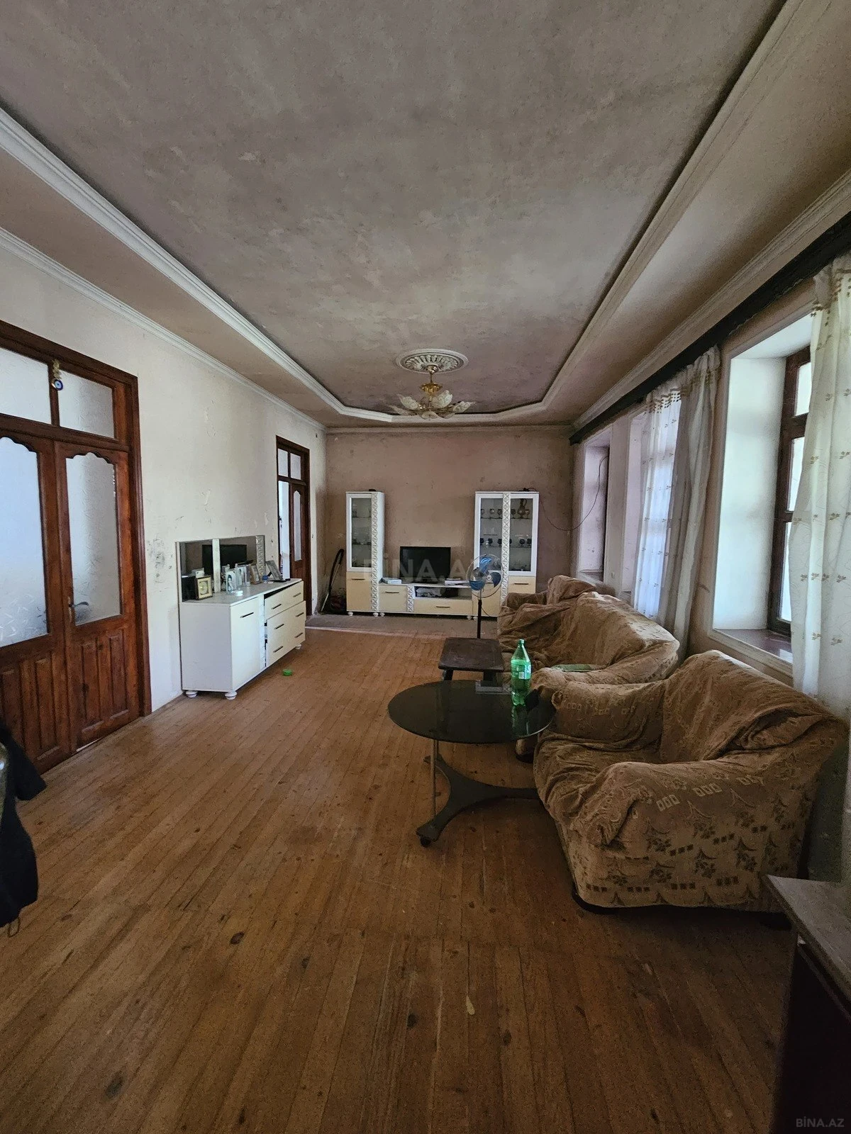 Kirayə verilir 3 otaqlı həyət evi 250 m²