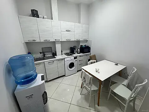 Kirayə verilir obyekt 170 m²