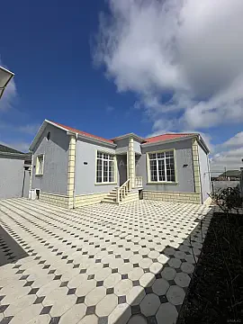 Satılır 4 otaqlı həyət evi 110 m² — Bakı 4 otaq 110.00 m²
