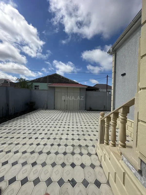 Satılır 4 otaqlı həyət evi 110 m²