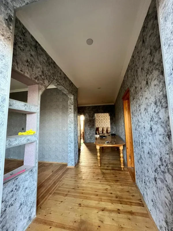 Satılır 4 otaqlı həyət evi 80 m²
