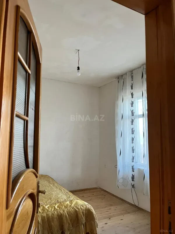 Satılır 4 otaqlı həyət evi 80 m²