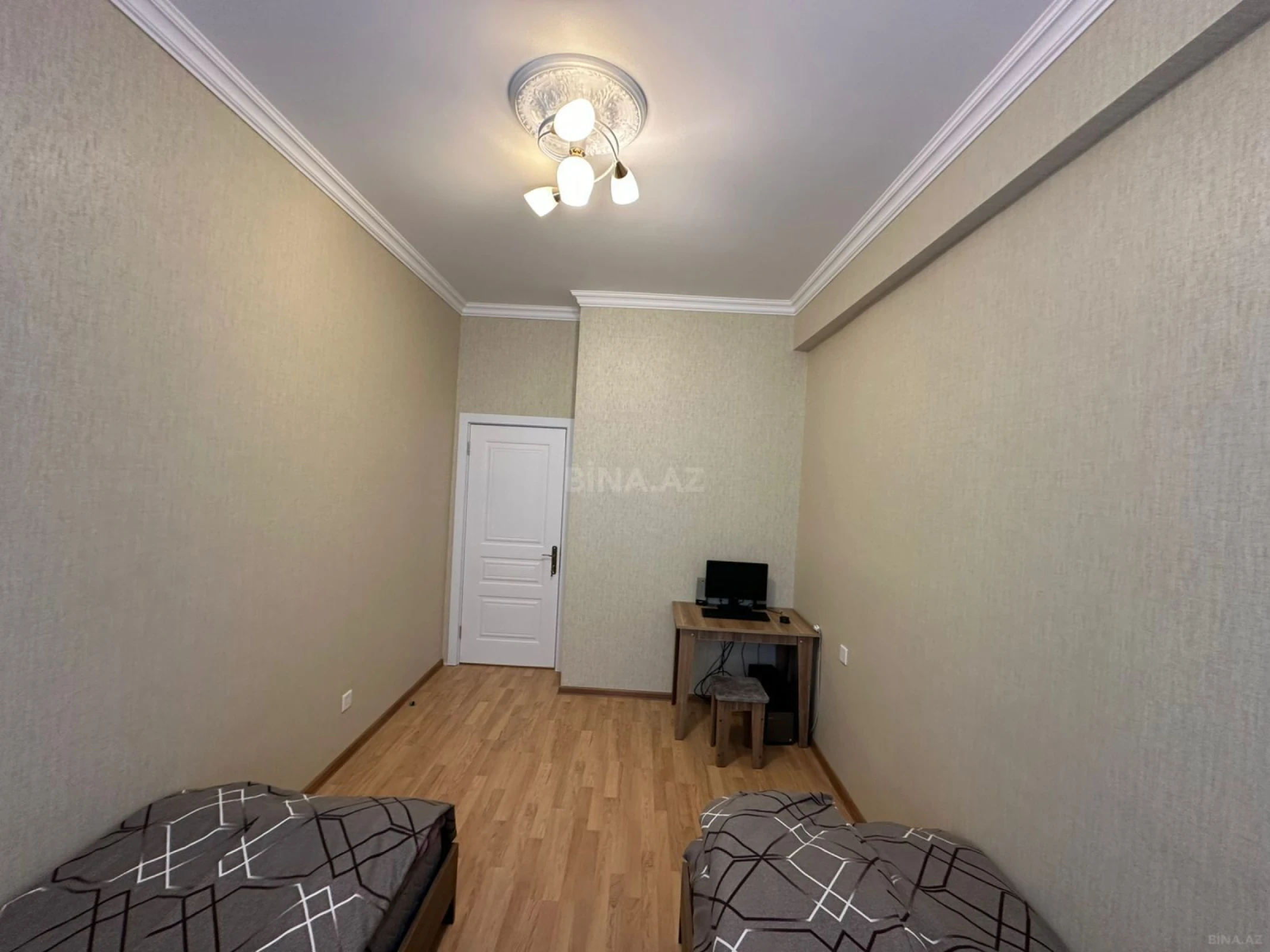 Kirayə verilir 3 otaqlı mənzil 99 m²