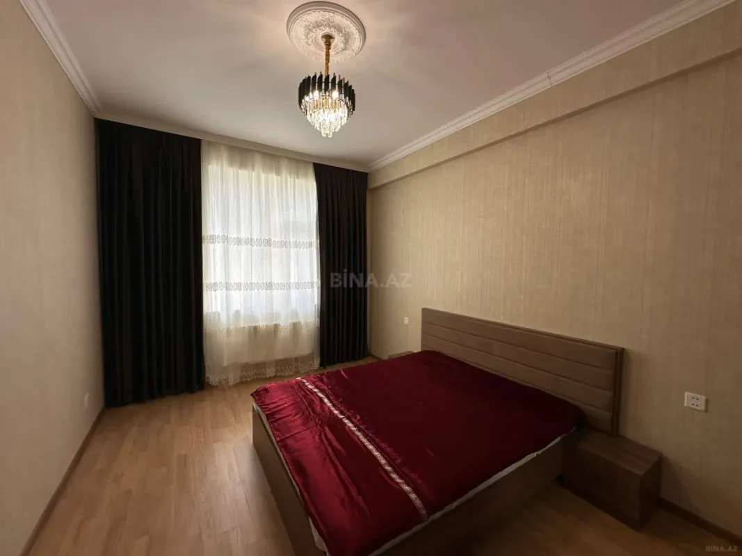 Kirayə verilir 3 otaqlı mənzil 99 m²