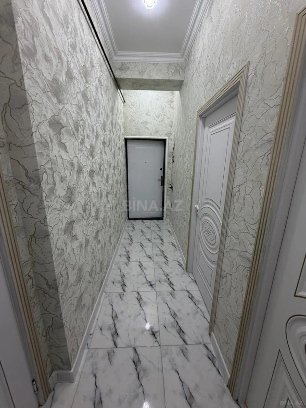 Satılır 2 otaqlı mənzil 54 m²