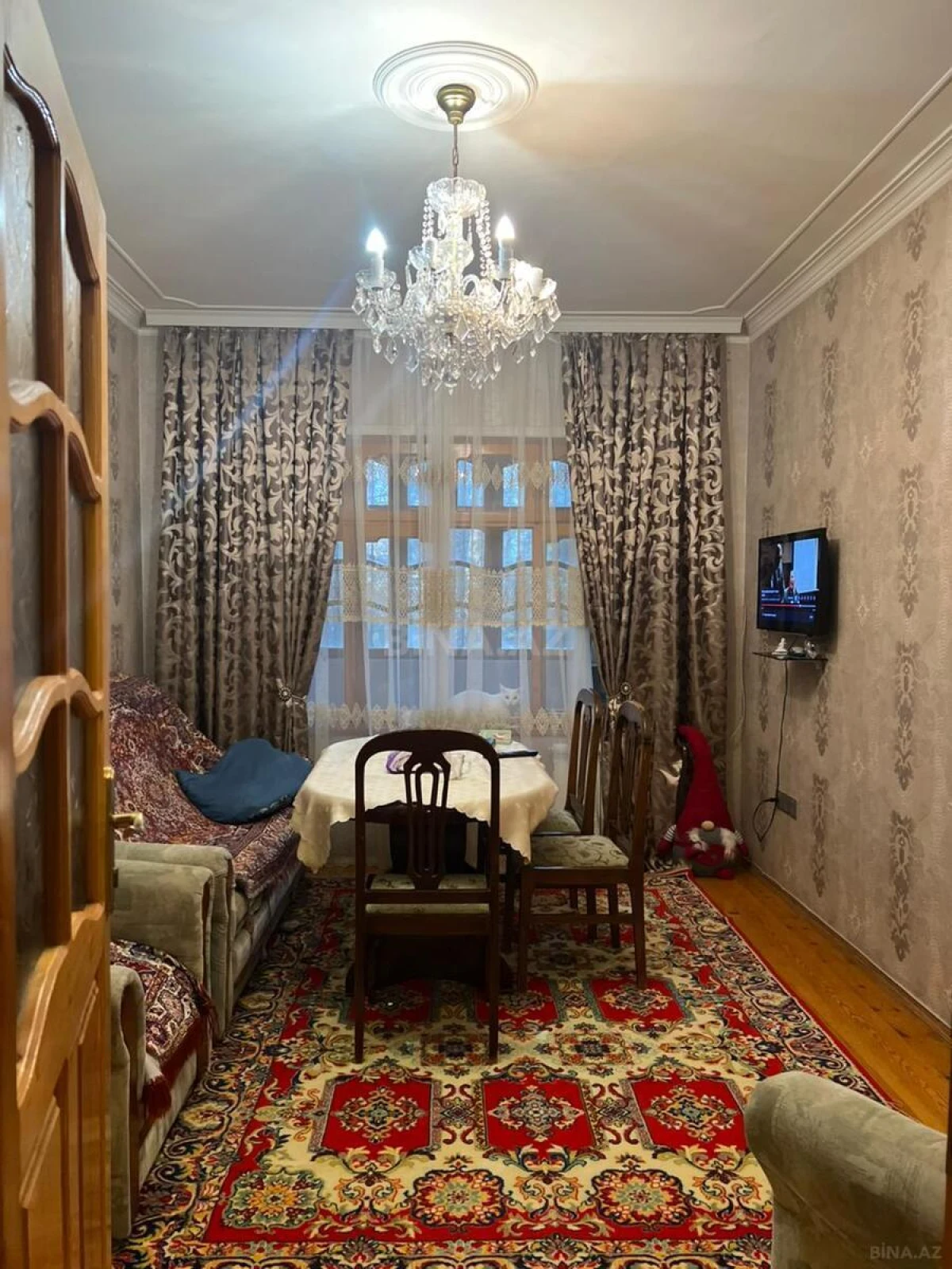 Satılır 5 otaqlı mənzil 125 m²